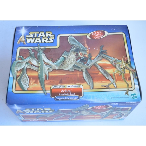 106 - Collection of modern Hasbro and Kenner/Hasbro Star Wars themed action figures and sets to include Sh... 