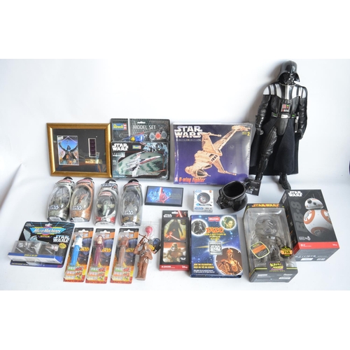 109 - Collection of Star Wars themed toys, models, model kits etc to include Jakks Pacific 20