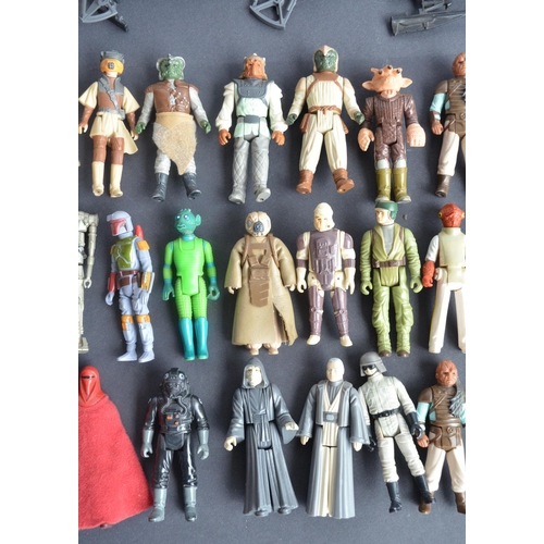 112 - Collection of vintage unboxed Star Wars action figures, weapons, a speeder bike etc (Qty approx 35 p... 