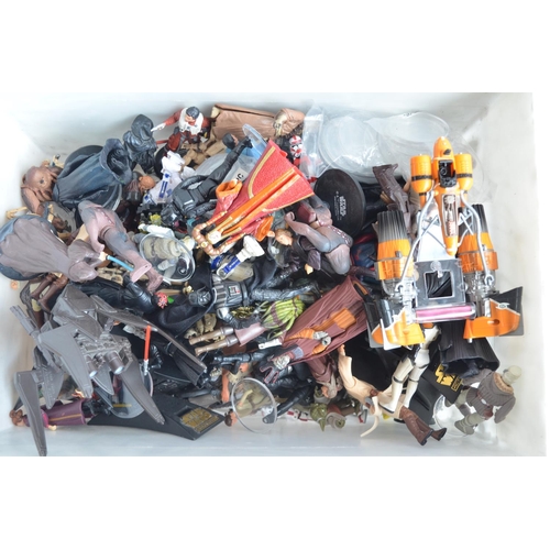 114 - Large collection of unboxed previously used modern Star Wars action figures and models, mostly Hasbr... 