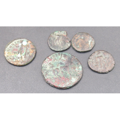 540 - Small collection of Roman coins (5)