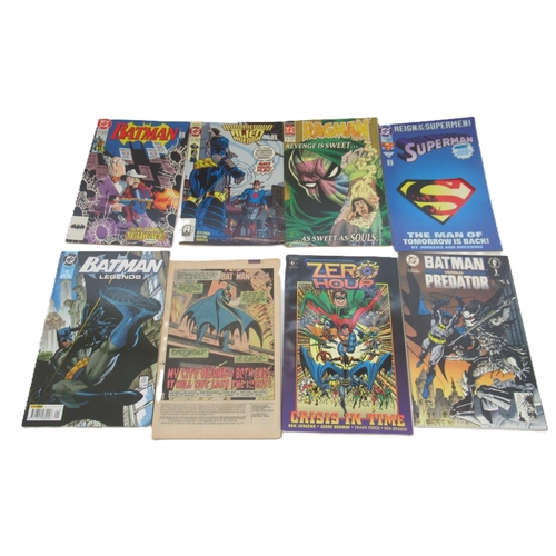 127 - DC comics - mixed collection of DC comics to inc. Batman, Green Lantern, Superman and Robin (16)