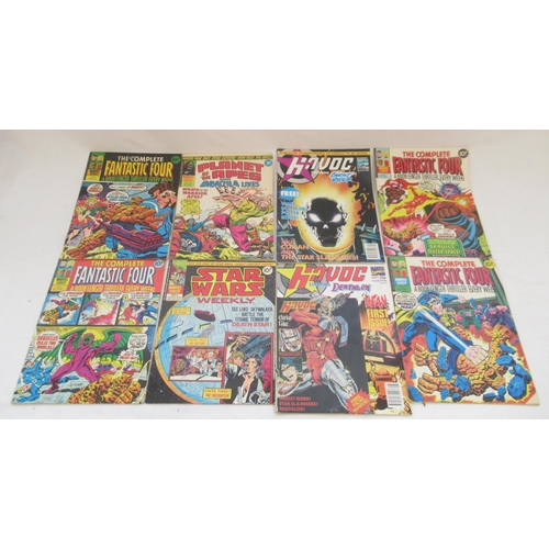 130 - Marvel Comics - large collection of Marvel comics and books to inc. The Marvel Vault, Darkhawk, Cage... 