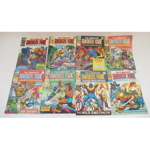 130 - Marvel Comics - large collection of Marvel comics and books to inc. The Marvel Vault, Darkhawk, Cage... 