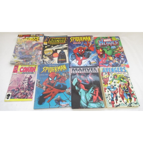 130 - Marvel Comics - large collection of Marvel comics and books to inc. The Marvel Vault, Darkhawk, Cage... 