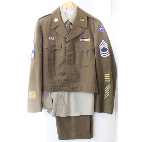 1387 - U.S. Army Sargent Major's Field Uniform, Cap, Ike Jacket, Trousers, shirt and tie. With insignia, Ra... 