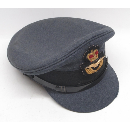 1328 - WWII Royal Air Force Volunteer Reserve Wing Commander uniform with trousers and peak cap, with 1939-... 