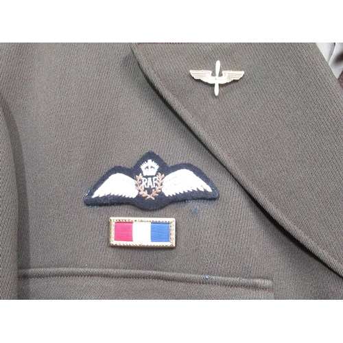 1339 - U.S. Air Force officer's uniform with shirt, tie, and trousers. W50cm