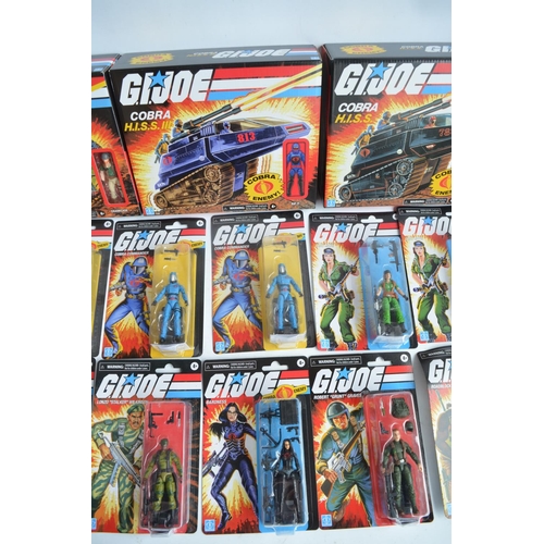 256 - Collection of boxed G.I.Joe action figures and sets to include 16 individual figures (some repetitio... 