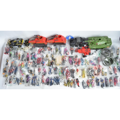 262 - Collection of Hasbro G.I.Joe action figures (qty in excess of 100 individual figures) plus vehicle m... 