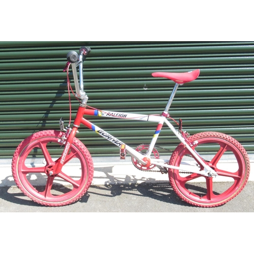 1297 - Raleigh Burner retro BMX bike, in good condition with minor age-related wear