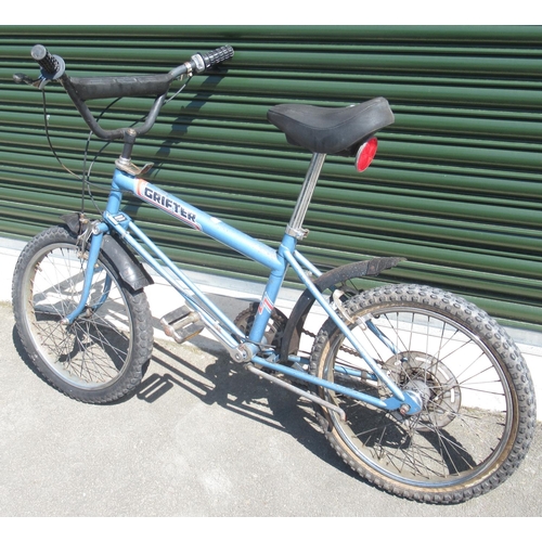 1298 - Raleigh Grifter retro bike, in good condition with localised areas of age-related wear