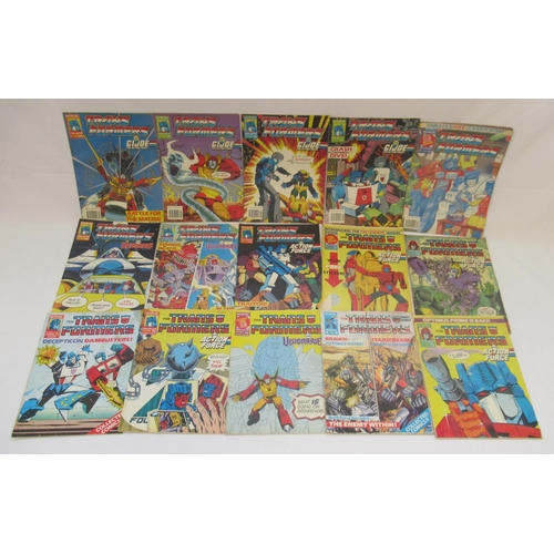 753 - Marvel comics - large mixed collection of Marvel comics to inc. Action Force, Transformers, Captain ... 