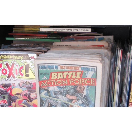 741 - Very large collection of Comics to inc. Mask, Aliens, Terminator, Toxic!, Battle Action Force, etc. ... 