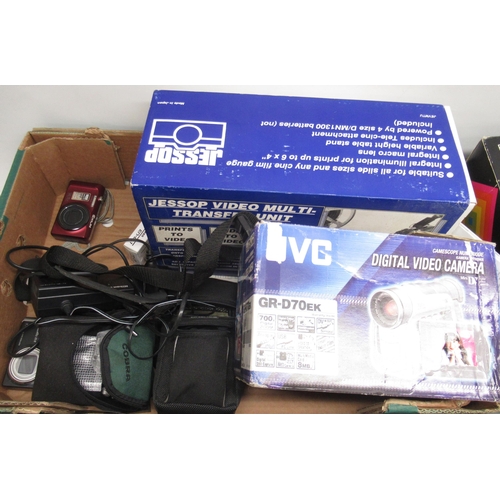 591 - Polaroid Square Shooter 2 Land Camera; Jessop video multi-transfer unit; JVC GR-D70EK digital video ... 