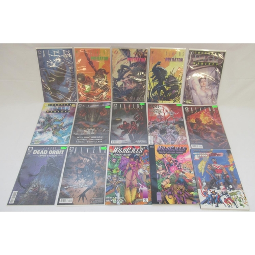 767 - Mixed collection of comics from Image, Dark Horse Comics, etc. to inc. Spawn, Angela, The Savage Dra... 