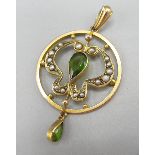 10 - 9ct yellow gold Edwardian drop style pendant set with peridot and seed pearl, stamped 9ct, a 9ct gol... 