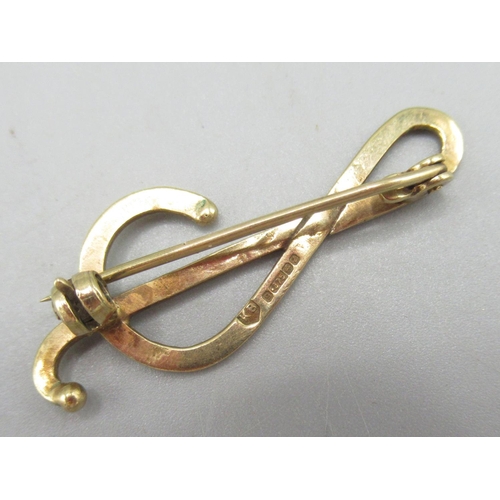 674 - 9ct yellow gold &-shaped pin brooch, and a 9ct yellow gold chain link necklace, L40.5cm, both stampe... 