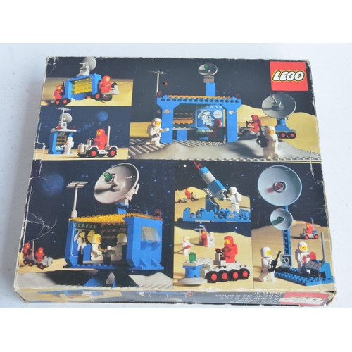 277 - Vintage boxed Lego Space set 926, set has been previously used and dismantled prior to sale, vendor ... 