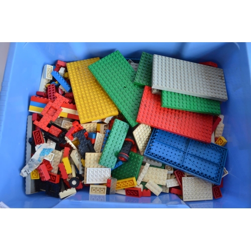 288 - Collection of vintage Lego, qty