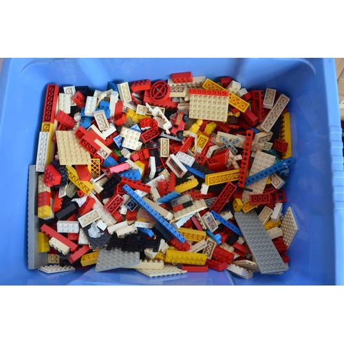 288 - Collection of vintage Lego, qty