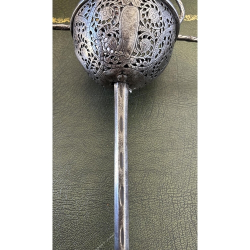 1459 - Circa 17th century cup hilt rapier sword, 38.5