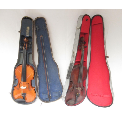 412 - Andreas Teller Romanian for Stentor Music Co. Ltd violin with bow in wood carry case, lacking 1 stri... 