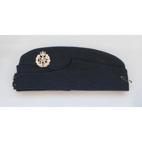 1391 - Collection of military caps and beret, Royal Navy, Air force, Army