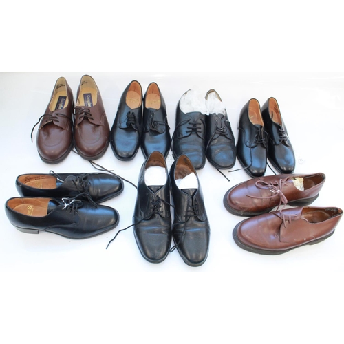 1394 - Collection of woman's military shoe's for different services and rank's