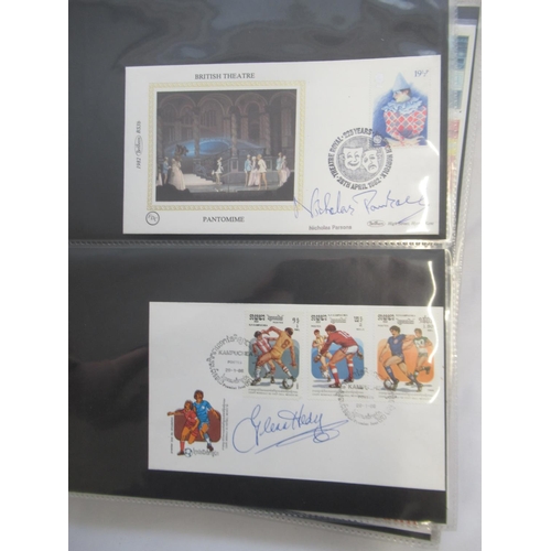 644 - Collection of signed and unsigned coin and First Day covers in 6 folders (146 signed/multi-signed co... 