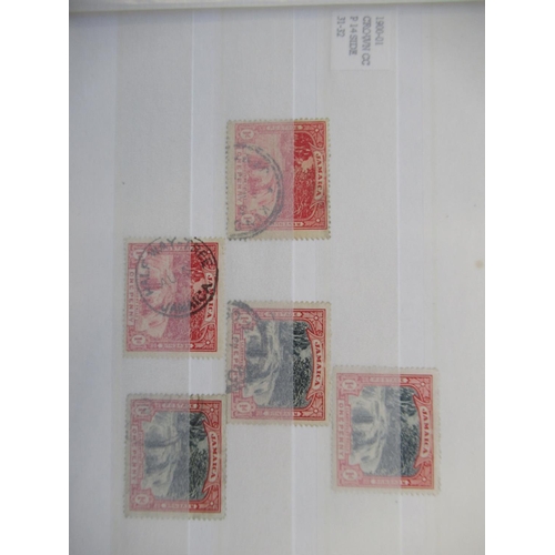 650 - Collection of C19th & C20th International stamps to inc. folder cont. Bahamas stamps, 2 folders cont... 