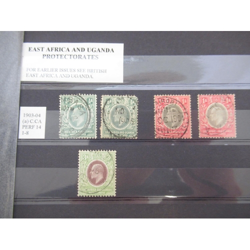 650 - Collection of C19th & C20th International stamps to inc. folder cont. Bahamas stamps, 2 folders cont... 