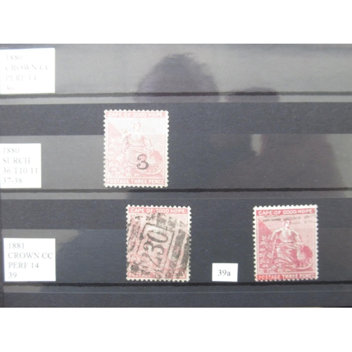 651 - Collection of C19th and 20th International stamps to inc. 2 Folders cont. South African stamps, fold... 