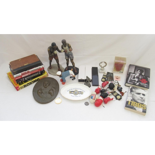 843 - Collection of Boxing related memorabilia to inc. Leonardo collection 'The Prize Fighter', signed Jim... 