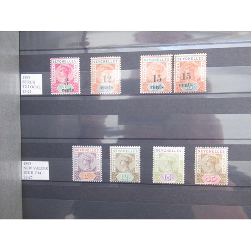 659 - Collection of C19th/20th International stamps to inc. album cont. Grenada stamps, album cont. Trinid... 