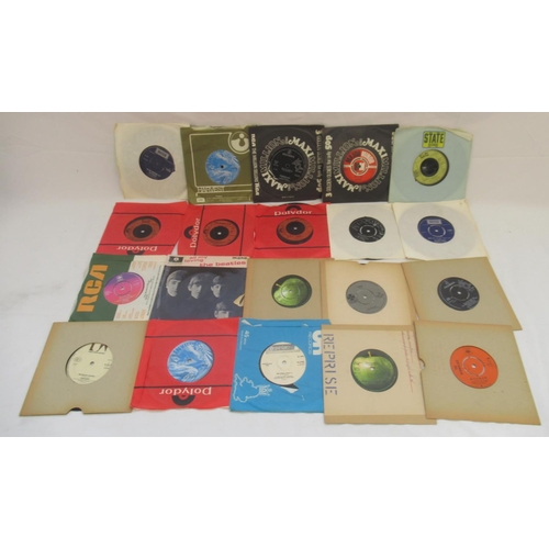 865 - Collection of LPs and 45s to inc. The Shadows, Kinks, The Moody Blues, Eddie Cochran, Bill Haley, Sh... 