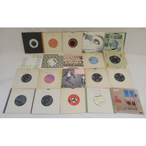 867 - Mixed collection of 45 and 33 RPM records to inc. Abba, Alison Moyet, Bee Gees, Blondie, Billy Ocean... 