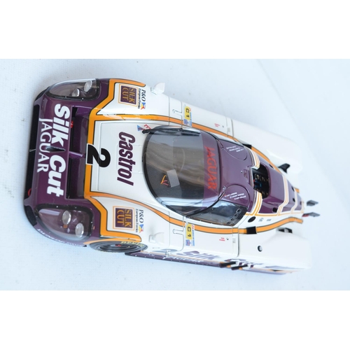 353 - Exoto Motobox 1/18 scale highly detailed diecast 1988 Jaguar XJR-9LM 24 Hour Le Mans J.Lammers/J.Dum... 