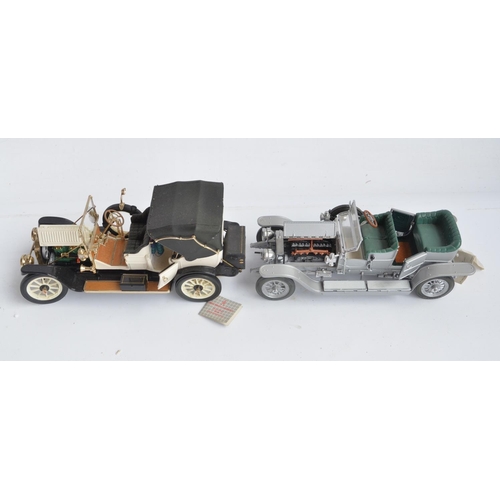 361 - Five boxed 1/24th scale diecast car models from Franklin Mint to include a 1912 Packard Victoria Mod... 