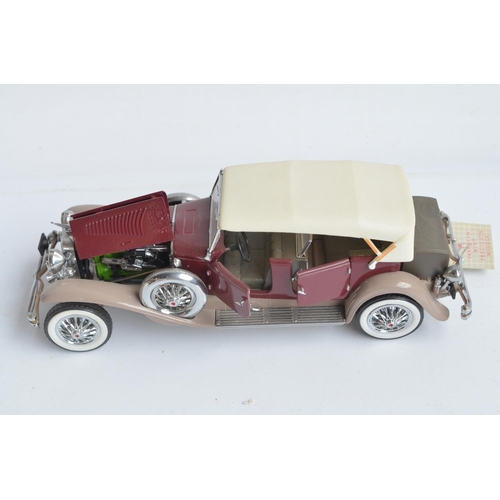 361 - Five boxed 1/24th scale diecast car models from Franklin Mint to include a 1912 Packard Victoria Mod... 