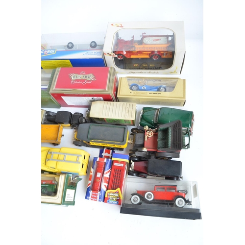 364 - Extensive collection of mostly unboxed diecast vehicle models from Solido, Matchbox, Corgi, Dinky et... 