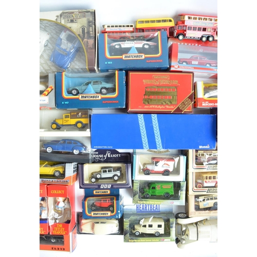 365 - Extensive collection of boxed and unboxed mostly diecast vehicle models, various scales and manufact... 