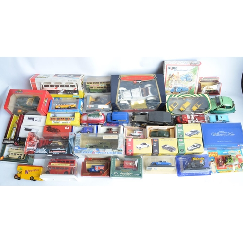 365 - Extensive collection of boxed and unboxed mostly diecast vehicle models, various scales and manufact... 