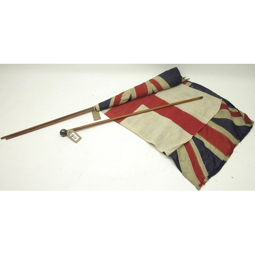 571 - Swaine - Brigg London, The King's Own malacca silver mounted swagger stick, Birmingham 1954, L71cm; ... 