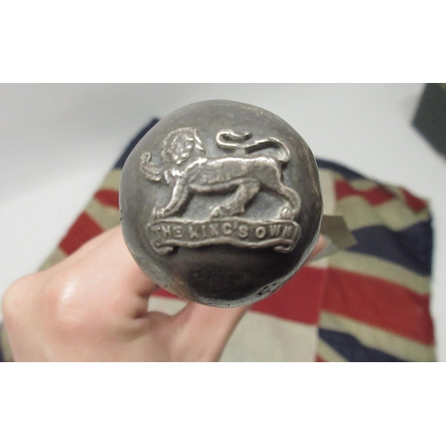 571 - Swaine - Brigg London, The King's Own malacca silver mounted swagger stick, Birmingham 1954, L71cm; ... 