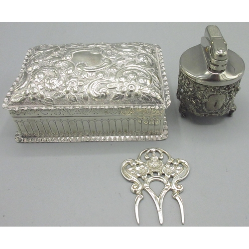 77 - Victorian silver trinket box embossed with foliate and scrolling design by Arthur Willmore Penningto... 