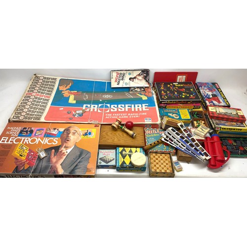 1061 - Large collection of vintage toys incl, boxed crossfire action game, chess sets, travel and card game... 