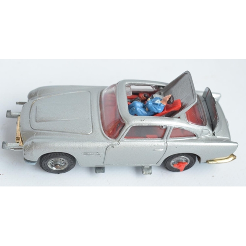 380 - Vintage boxed Corgi 270 James Bond Aston Martin DB5 (1973 production, model in good working conditio... 