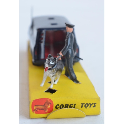 386 - Vintage boxed Corgi Toys 448 BMC Mini Police van with tracker dog (model in excellent condition, ple... 