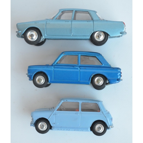 390 - Three vintage boxed Corgi diecast vehicle models to include 226 Morris Mini-Minor, 251 Hillman Imp (... 